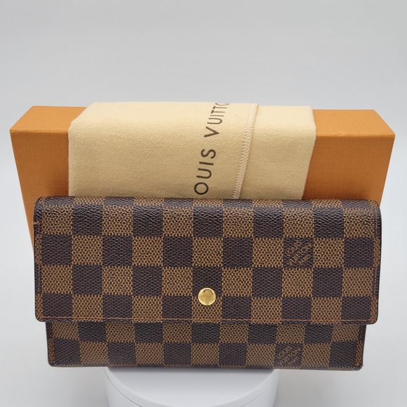 EUC-Louis Vuitton long wallet - Picture 9 of 9